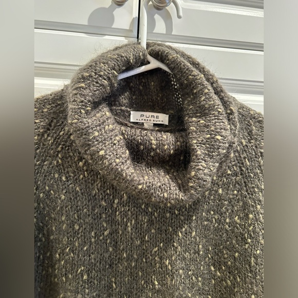 Alfred Sung Green Mohair Turtleneck Sweater Size Medium NWT - Picture 5 of 7